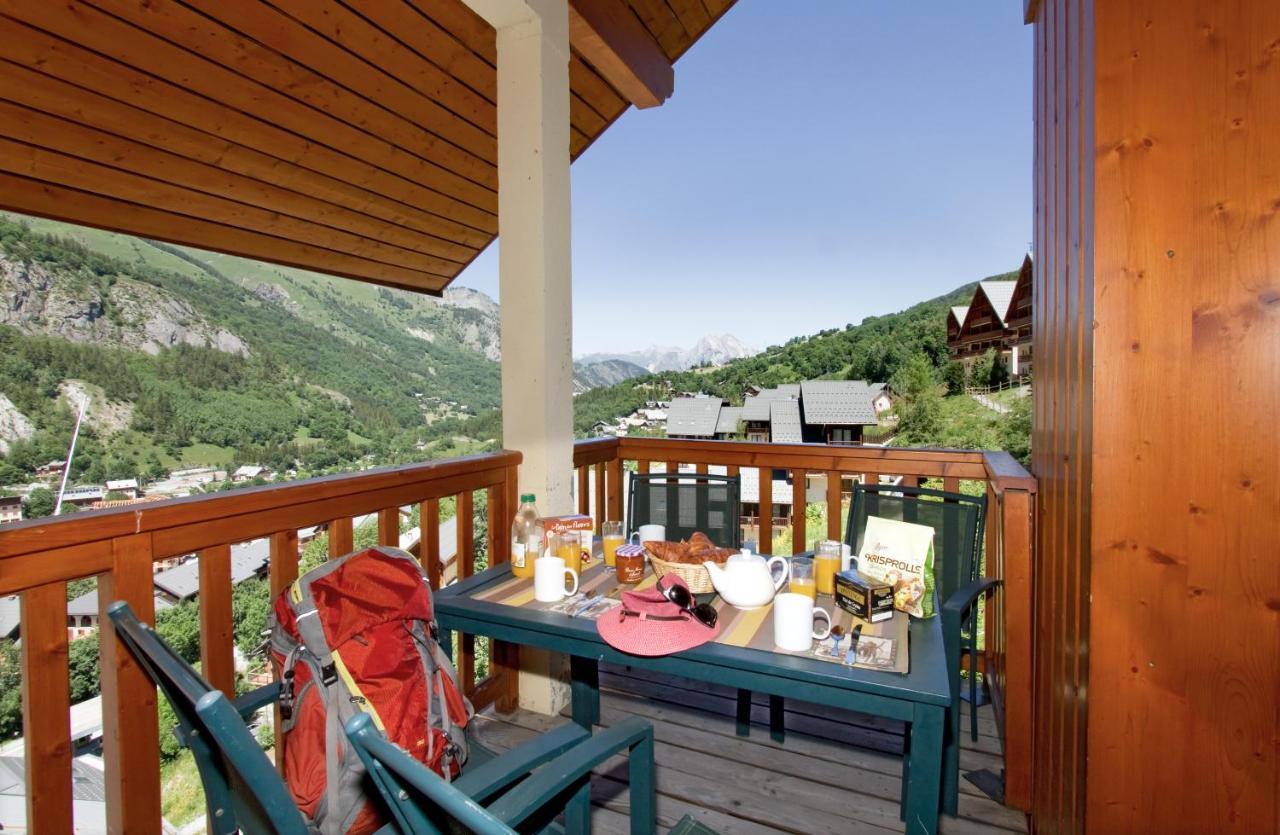 Residence Odalys Le Hameau Et Les Chalets De La Vallee D'Or Valloire Bagian luar foto