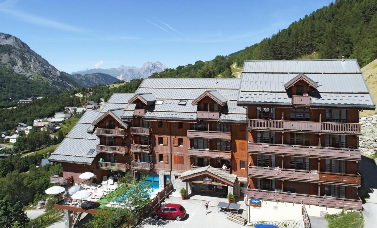 Residence Odalys Le Hameau Et Les Chalets De La Vallee D'Or Valloire Bagian luar foto